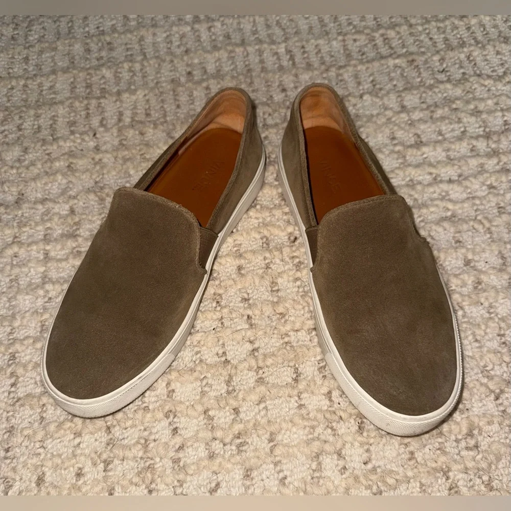 VINCE. Preston-B Slip On Suede Sneakers in Light Brown Size 7.5